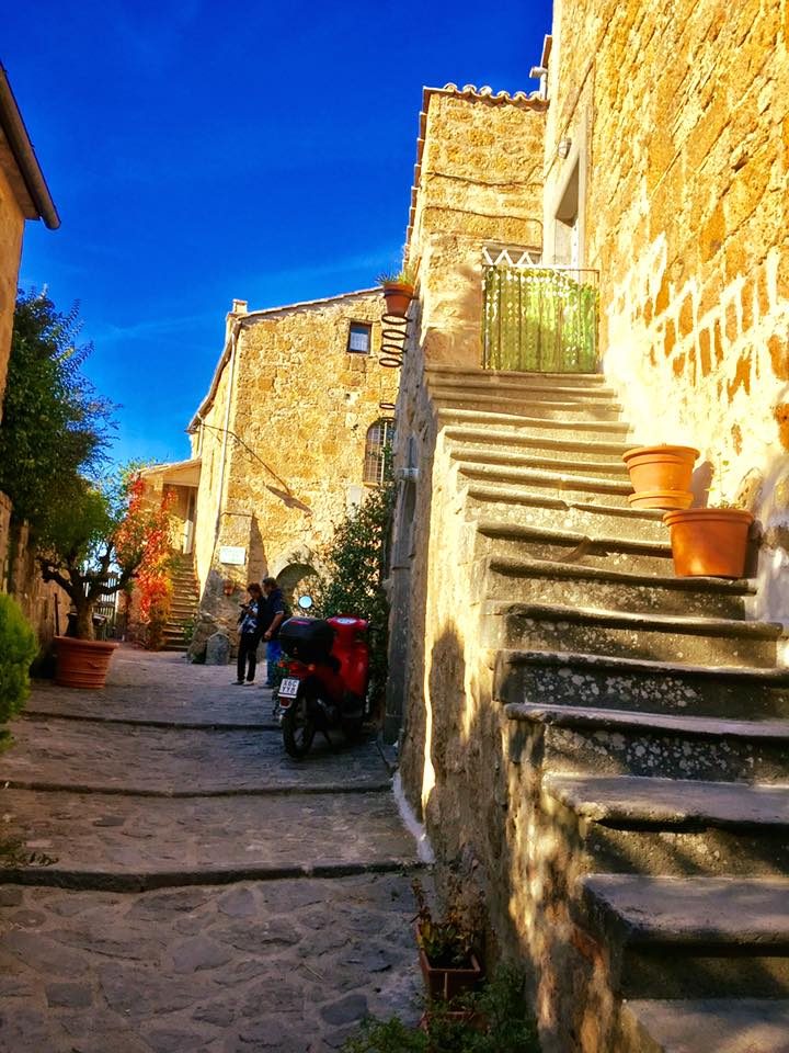 Civita di Bagnoregio, Italy photo 14