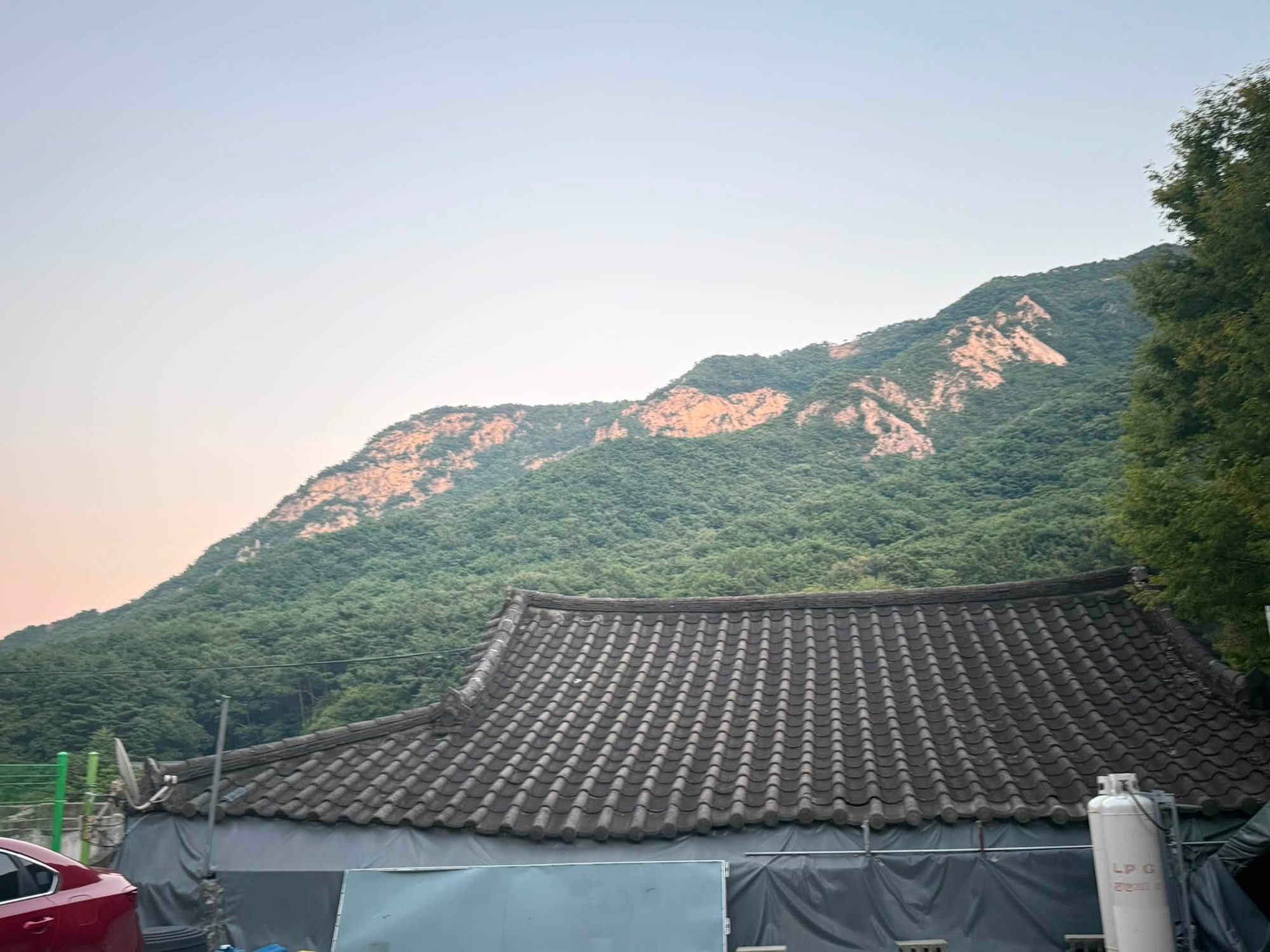 Daejeon, South Korea photo 28
