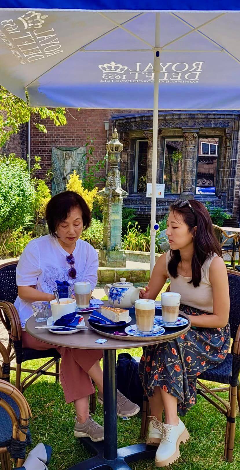Delft & The Hague, Netherlands photo 2