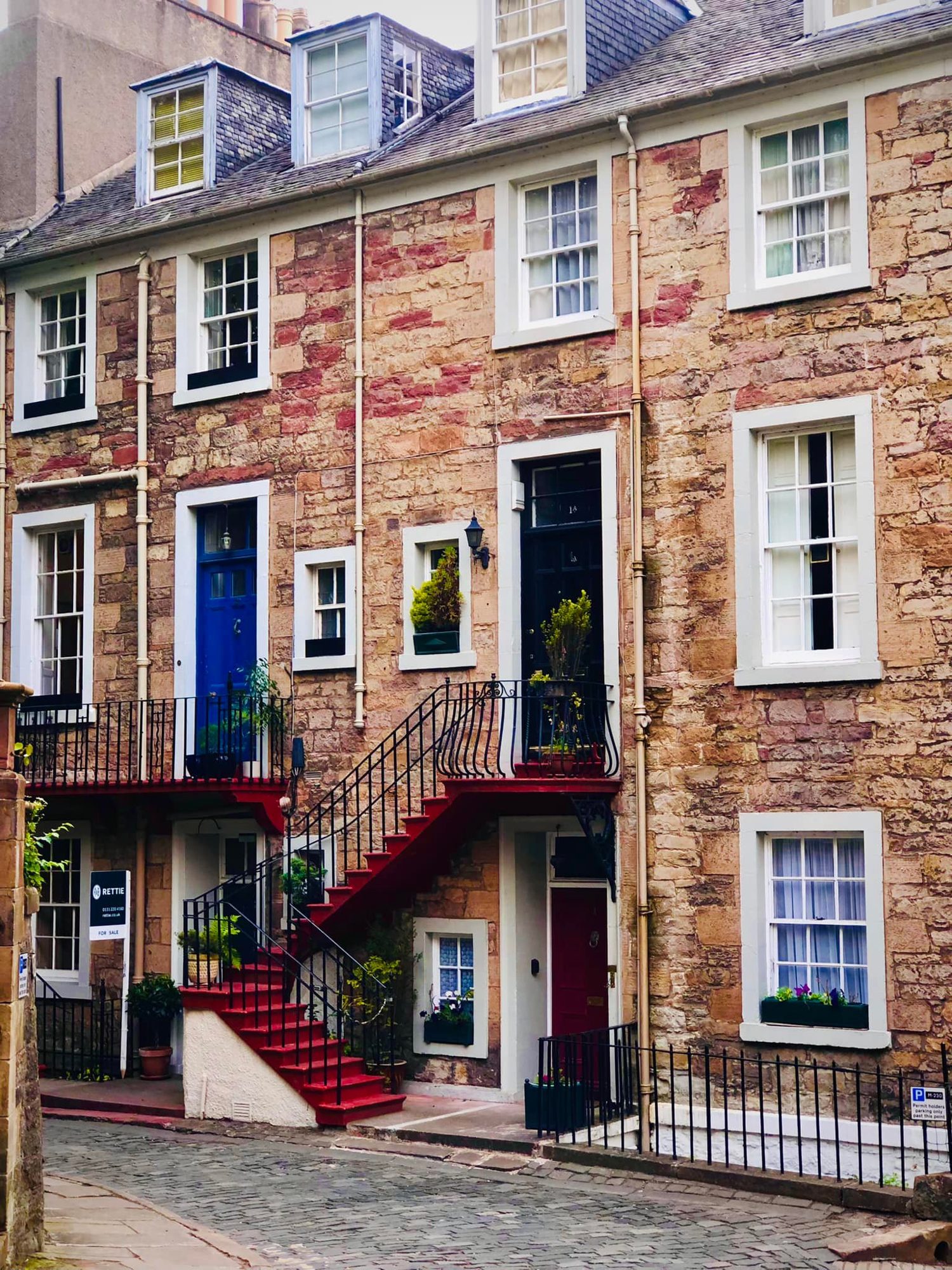 Edinburgh, Scotland photo 1