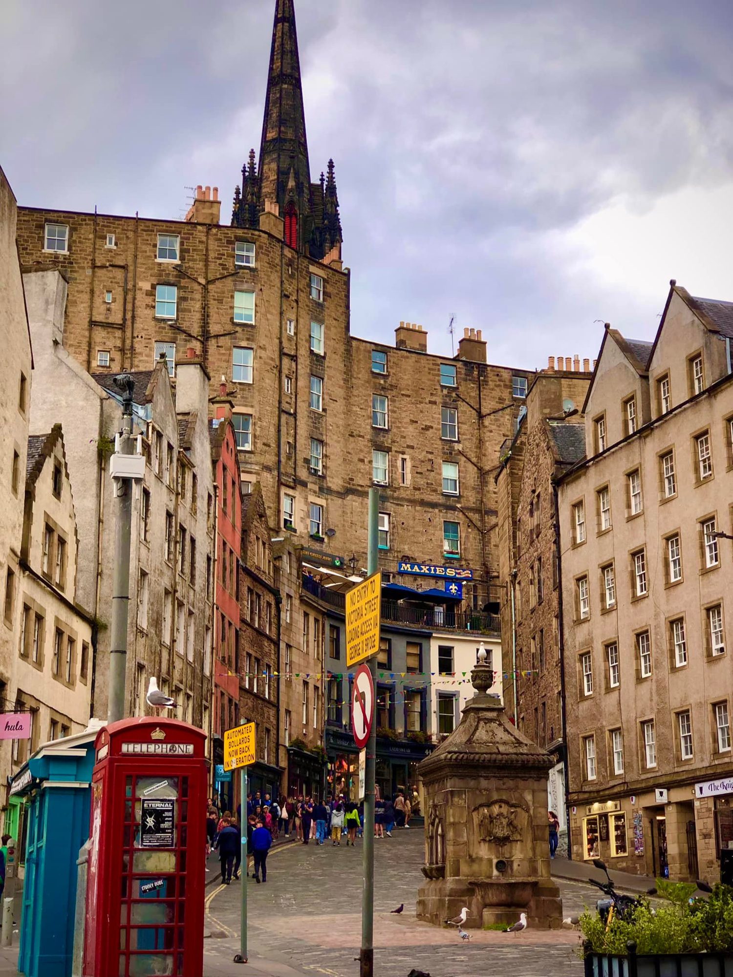 Edinburgh, Scotland photo 6
