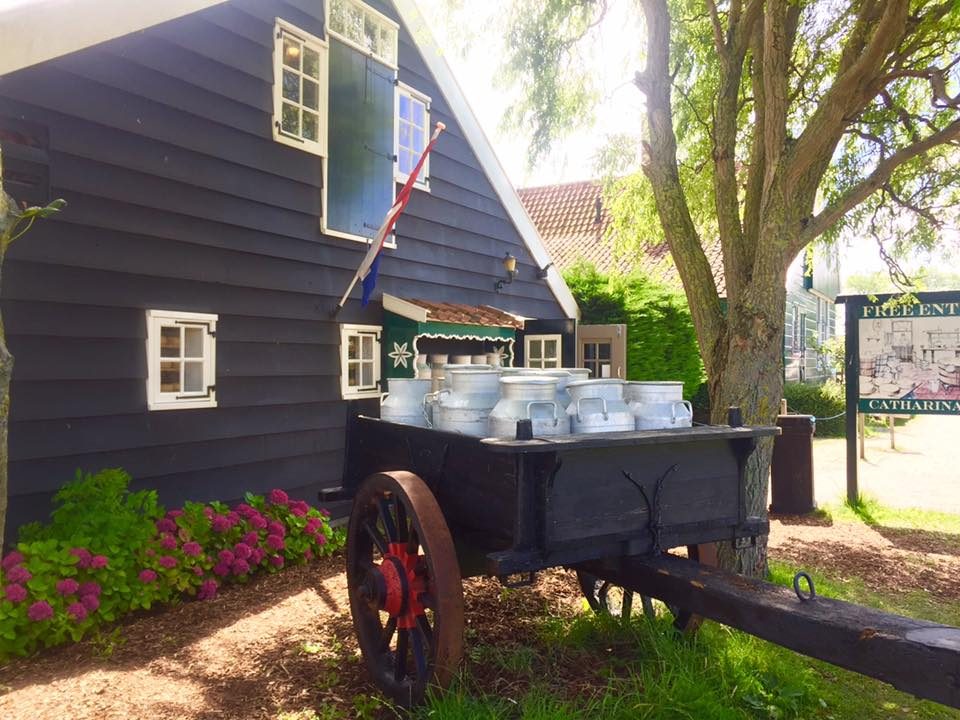Zaanse Schans, Netherlands photo 13